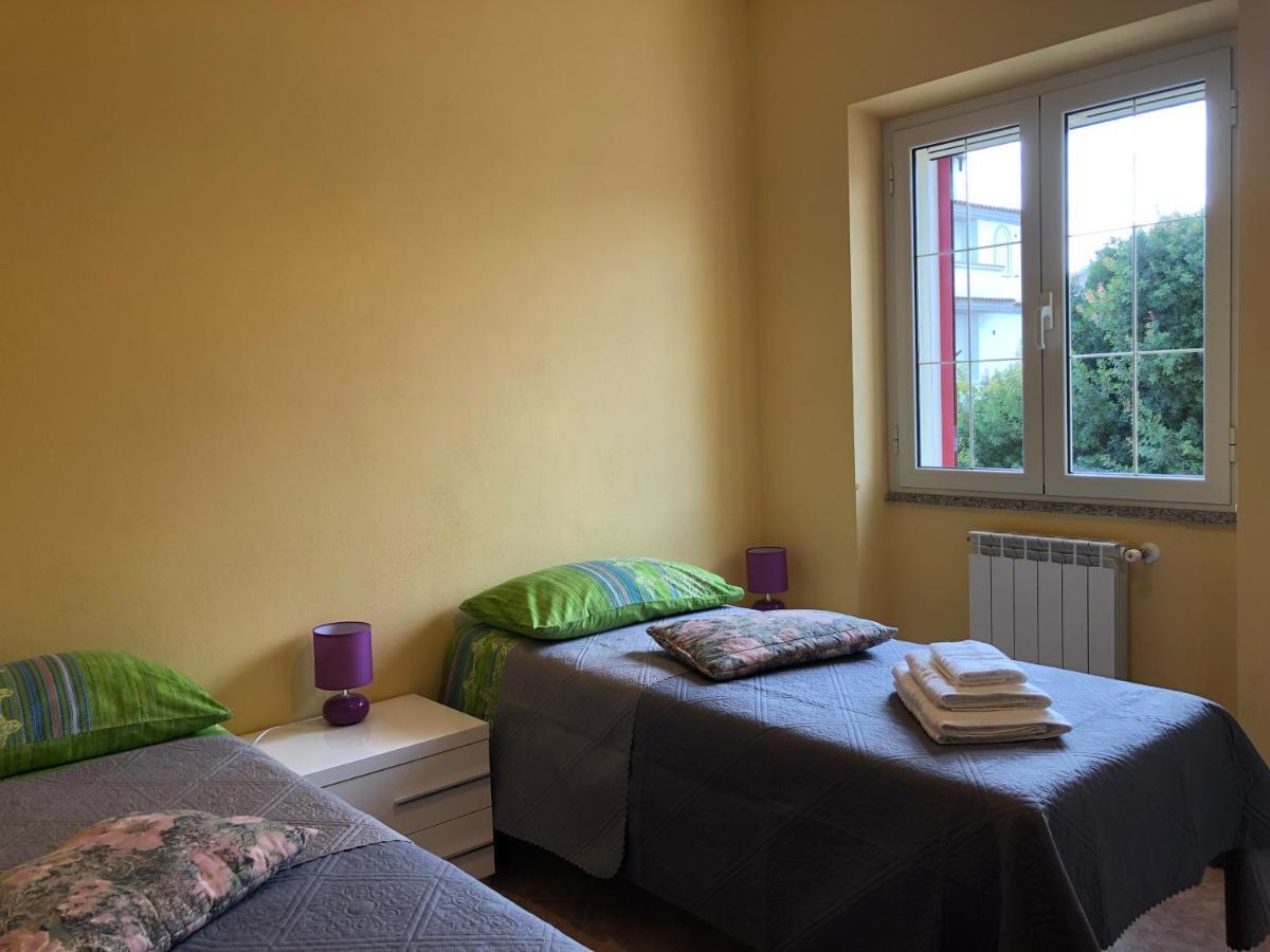 Appartamento In Villa Andreina オロゼーイ エクステリア 写真